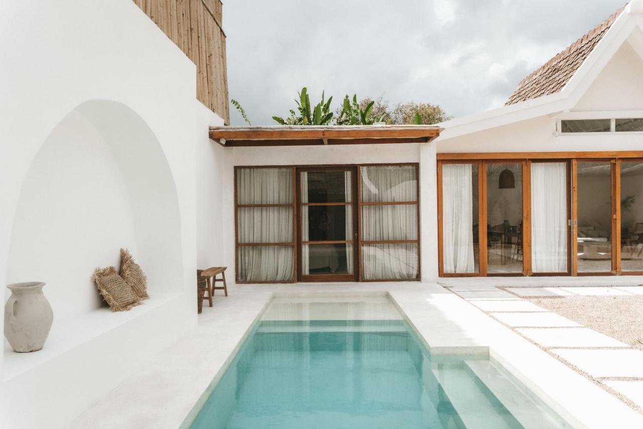 ウルワツ Casa Sula Baliヴィラ エクステリア 写真