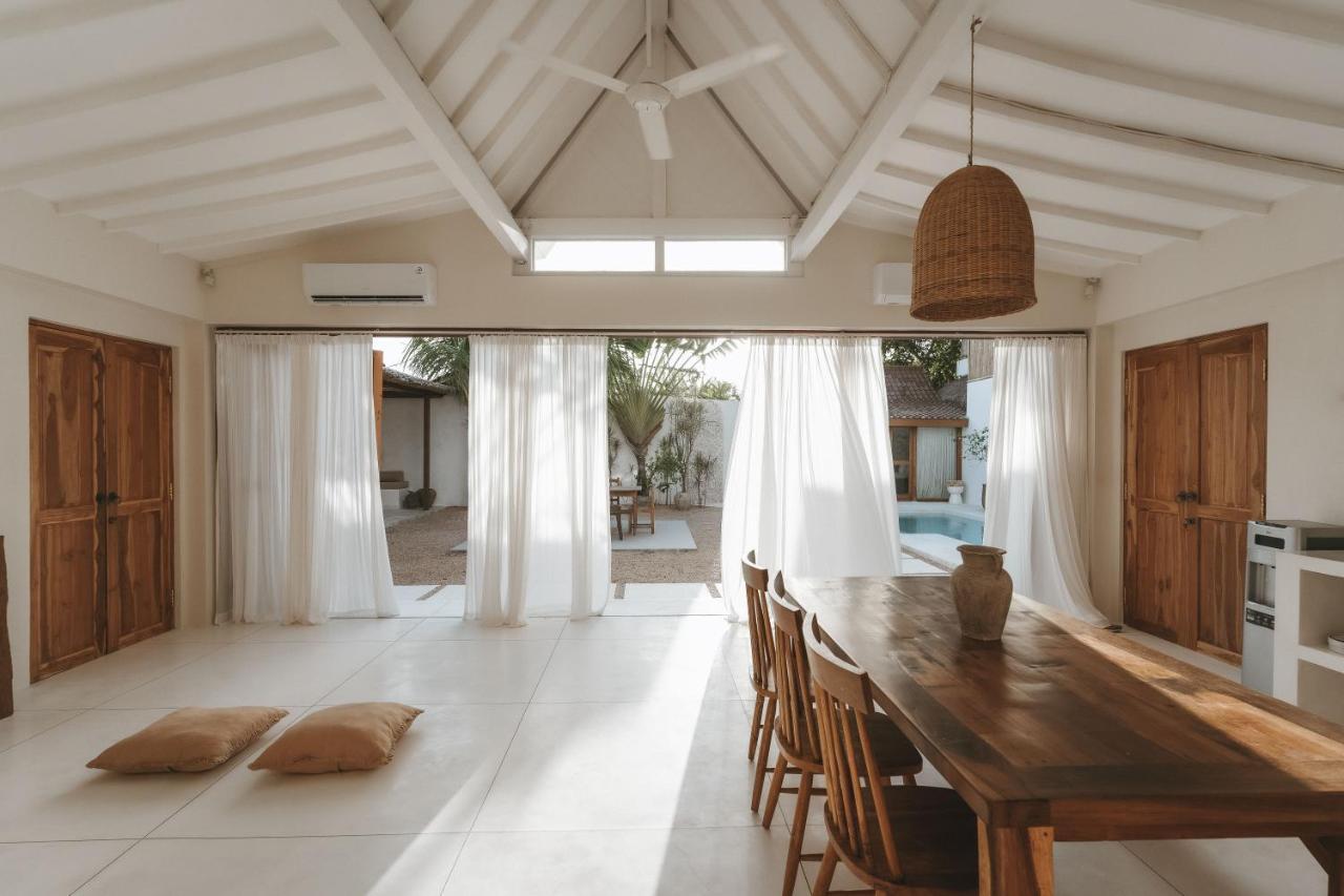 ウルワツ Casa Sula Baliヴィラ エクステリア 写真
